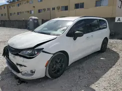 2C4RC1BG2KR568970 2019 CHRYSLER PACIFICA