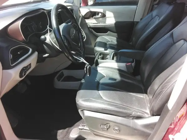 2C4RC1BG2KR576826 2019 CHRYSLER PACIFICA - Image 8