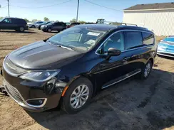 2C4RC1BG2KR583260 2019 CHRYSLER PACIFICA