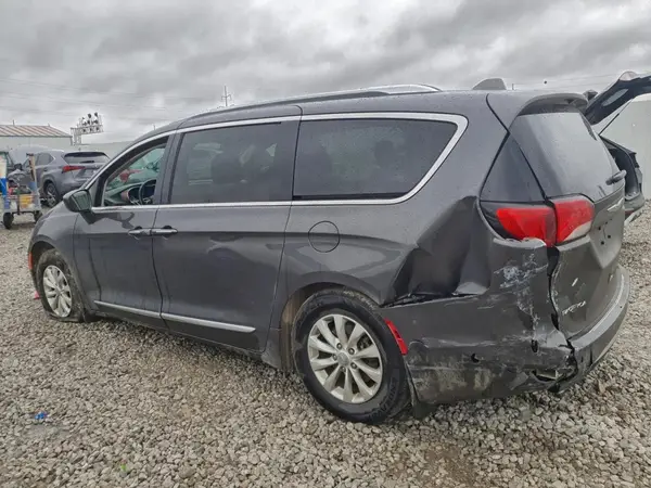 2C4RC1BG2KR584621 2019 CHRYSLER PACIFICA - Image 2