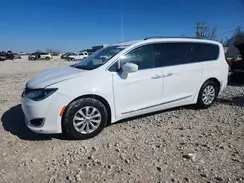 2C4RC1BG2KR596767 2019 CHRYSLER PACIFICA