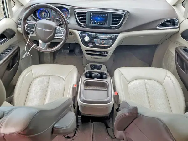 2C4RC1BG2KR597286 2019 CHRYSLER PACIFICA - Image 8