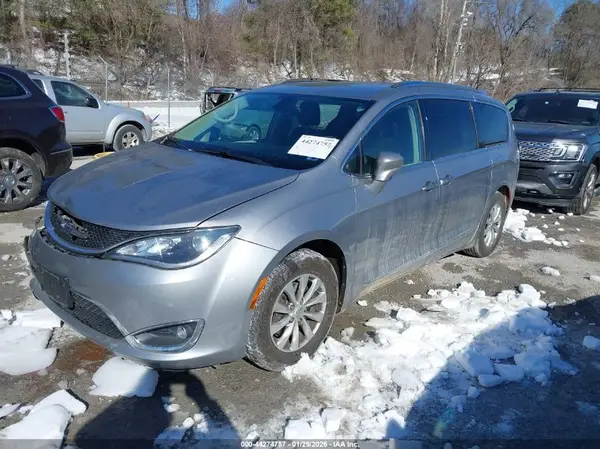 2C4RC1BG2KR608979 2019 CHRYSLER PACIFICA - Image 2