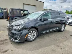 2C4RC1BG2KR625717 2019 CHRYSLER PACIFICA