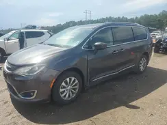 2C4RC1BG2KR626110 2019 CHRYSLER PACIFICA