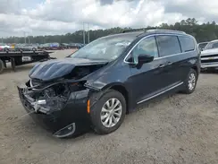2C4RC1BG2KR626267 2019 CHRYSLER PACIFICA