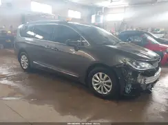 2C4RC1BG2KR627578 2019 CHRYSLER PACIFICA