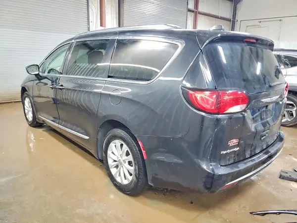 2C4RC1BG2KR650357 2019 CHRYSLER PACIFICA - Image 2