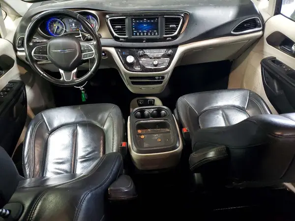 2C4RC1BG2KR650357 2019 CHRYSLER PACIFICA - Image 8