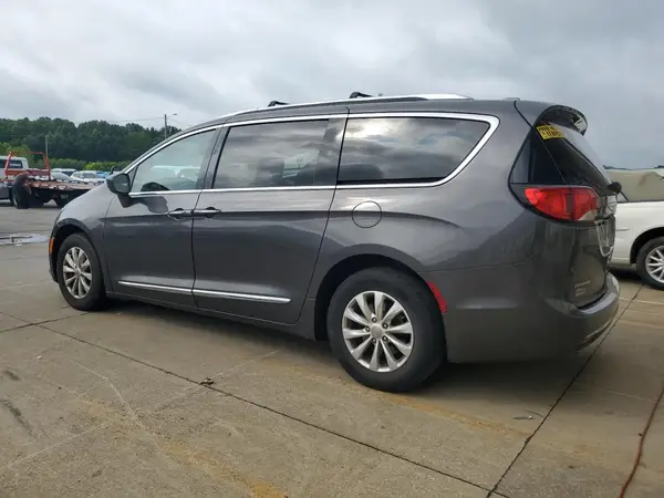 2C4RC1BG2KR650553 2019 CHRYSLER PACIFICA - Image 2