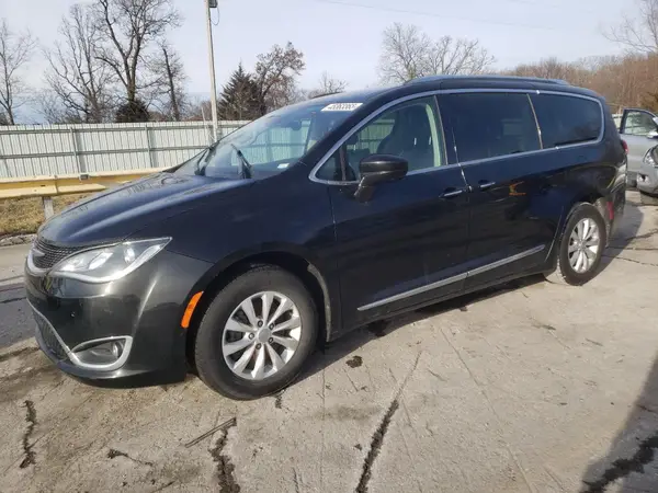 2C4RC1BG2KR652125 2019 CHRYSLER PACIFICA - Image 1