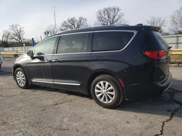 2C4RC1BG2KR652125 2019 CHRYSLER PACIFICA - Image 2