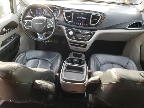 2C4RC1BG2KR652125 2019 CHRYSLER PACIFICA - Image 8