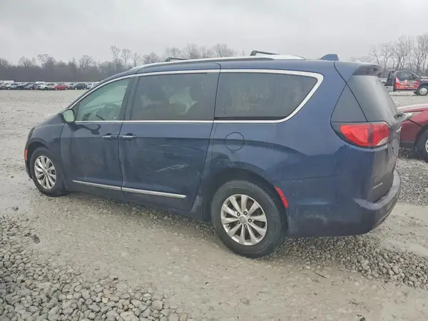 2C4RC1BG2KR666171 2019 CHRYSLER PACIFICA - Image 2