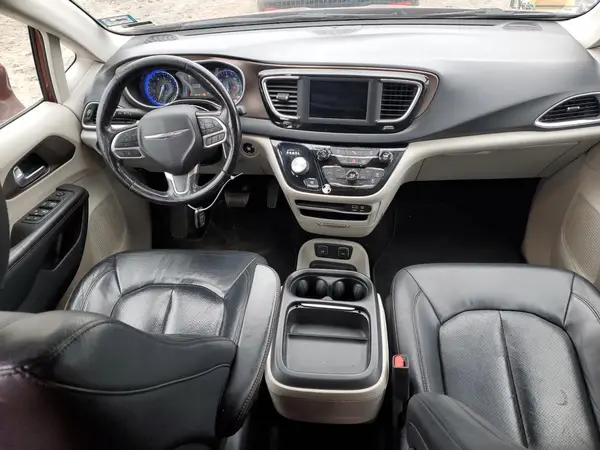 2C4RC1BG2KR680569 2019 CHRYSLER PACIFICA - Image 8