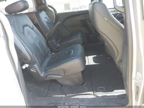 2C4RC1BG2KR710539 2019 CHRYSLER PACIFICA - Image 8