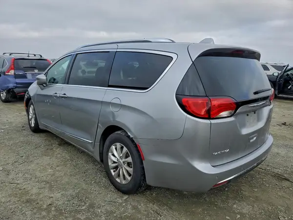 2C4RC1BG2KR732413 2019 CHRYSLER PACIFICA - Image 2