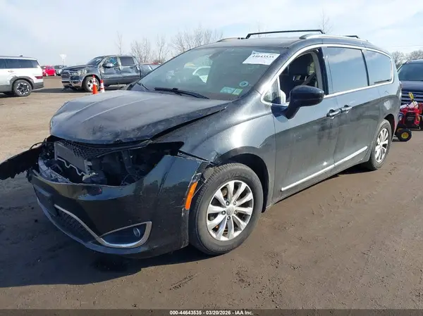 2C4RC1BG2LR101663 2020 CHRYSLER PACIFICA - Image 2