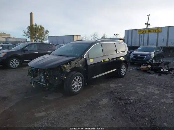 2C4RC1BG2LR105034 2020 CHRYSLER PACIFICA - Image 2