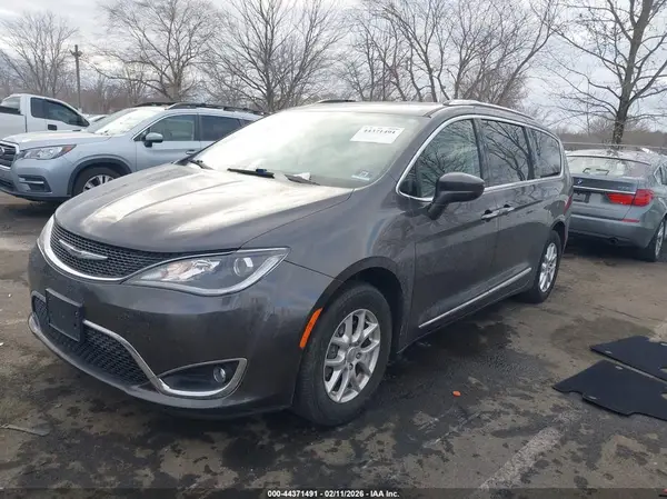 2C4RC1BG2LR106538 2020 CHRYSLER PACIFICA - Image 2