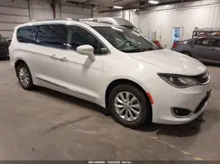 2C4RC1BG2LR112890 2020 CHRYSLER PACIFICA