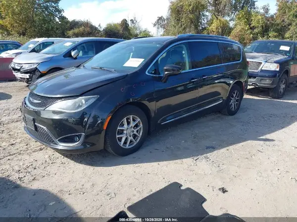 2C4RC1BG2LR114378 2020 CHRYSLER PACIFICA - Image 2