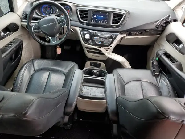 2C4RC1BG2LR115627 2020 CHRYSLER PACIFICA - Image 8