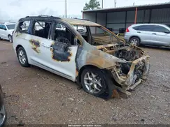 2C4RC1BG2LR115935 2020 CHRYSLER PACIFICA