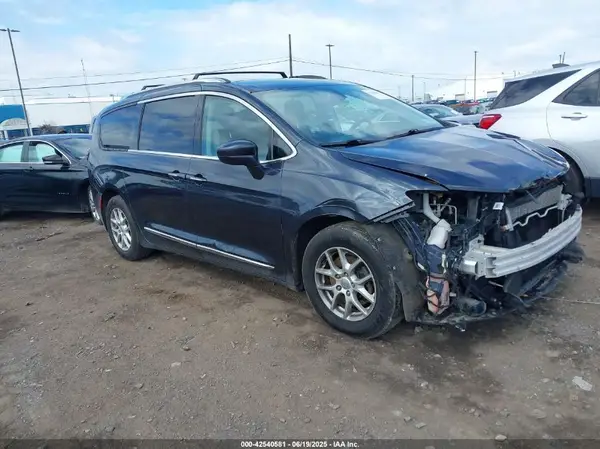 2C4RC1BG2LR117636 2020 CHRYSLER PACIFICA - Image 1
