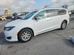 2C4RC1BG2LR125817 2020 CHRYSLER PACIFICA