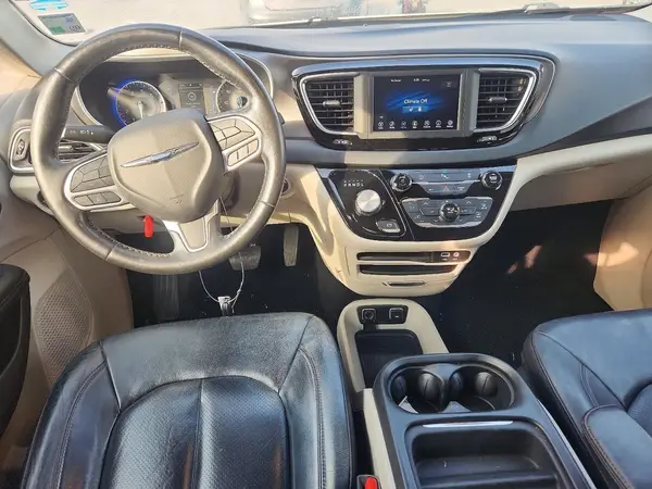 2C4RC1BG2LR125817 2020 CHRYSLER PACIFICA - Image 8