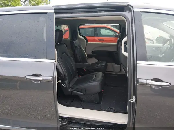 2C4RC1BG2LR127907 2020 CHRYSLER PACIFICA - Image 8