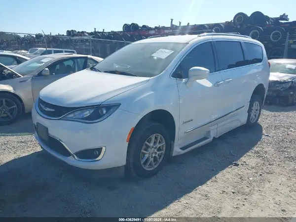 2C4RC1BG2LR131648 2020 CHRYSLER PACIFICA - Image 2