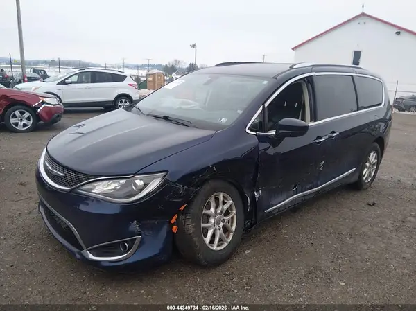 2C4RC1BG2LR172605 2020 CHRYSLER PACIFICA - Image 2