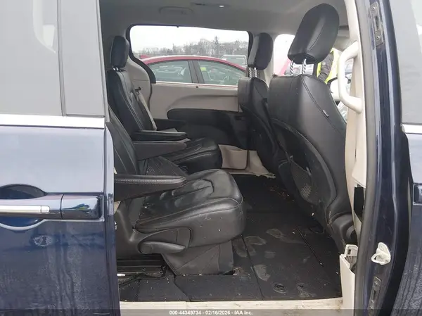 2C4RC1BG2LR172605 2020 CHRYSLER PACIFICA - Image 8