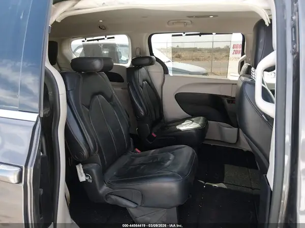 2C4RC1BG2LR176380 2020 CHRYSLER PACIFICA - Image 8