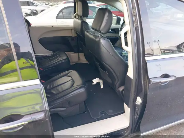 2C4RC1BG2LR271764 2020 CHRYSLER PACIFICA - Image 8