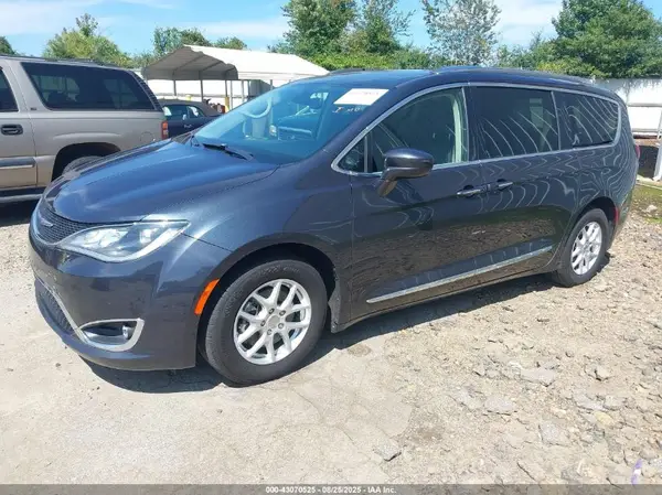 2C4RC1BG2LR276169 2020 CHRYSLER PACIFICA - Image 2