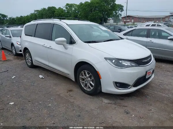 2C4RC1BG2LR285406 2020 CHRYSLER PACIFICA - Image 1