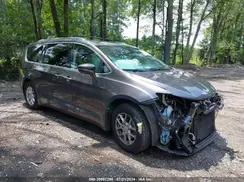 2C4RC1BG2MR521635 2021 CHRYSLER PACIFICA