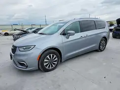 2C4RC1BG2MR525927 2021 CHRYSLER PACIFICA