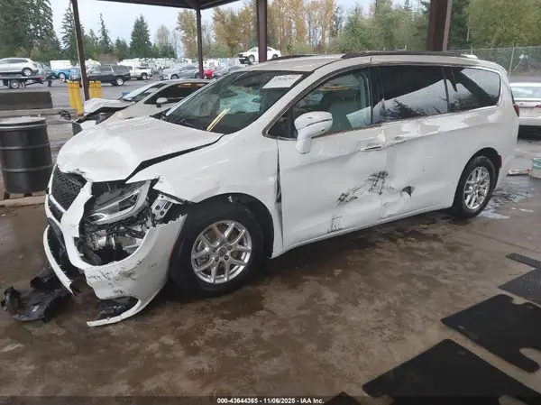 2C4RC1BG2MR559415 2021 CHRYSLER PACIFICA - Image 2