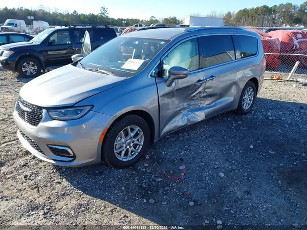 2C4RC1BG2MR574660 2021 CHRYSLER PACIFICA - Image 2