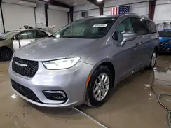 2C4RC1BG2MR574996 2021 CHRYSLER PACIFICA