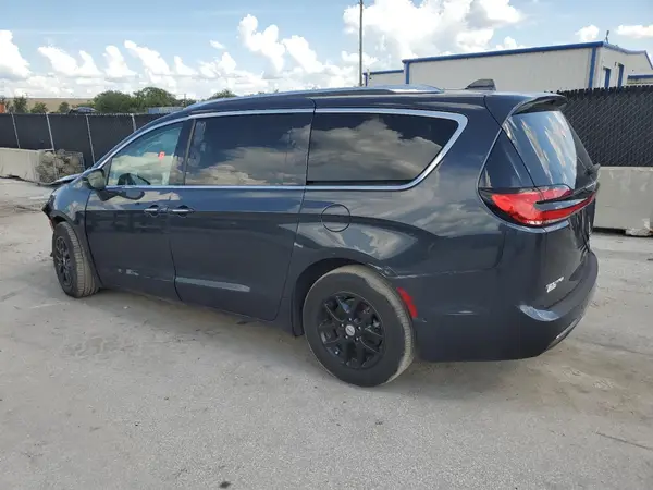 2C4RC1BG2MR588591 2021 CHRYSLER PACIFICA - Image 2