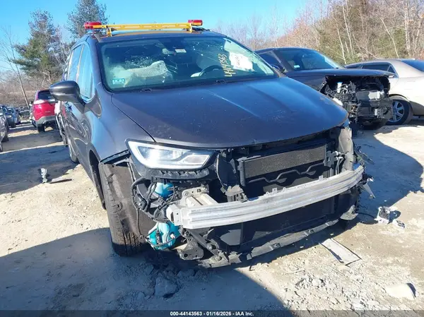 2C4RC1BG2MR589059 2021 CHRYSLER PACIFICA