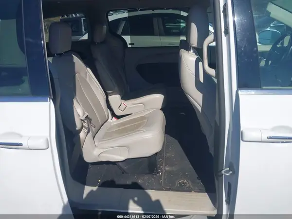 2C4RC1BG2MR597470 2021 CHRYSLER PACIFICA - Image 8