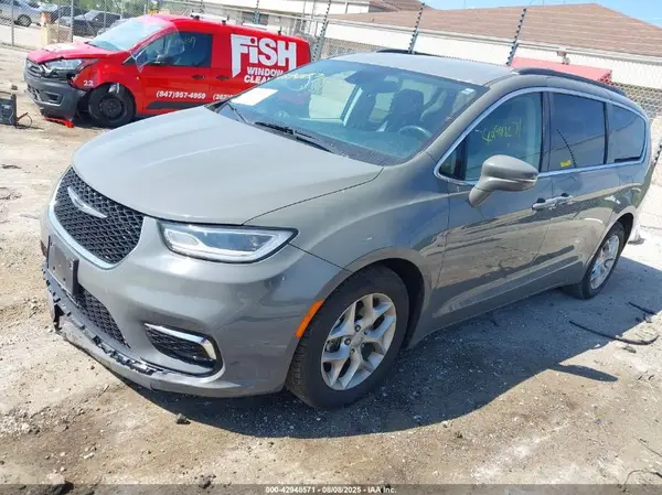 2C4RC1BG2NR111578 2022 CHRYSLER PACIFICA - Image 2