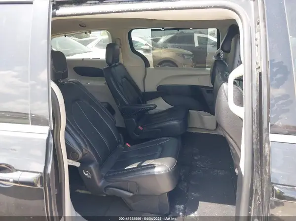 2C4RC1BG2NR128980 2022 CHRYSLER PACIFICA - Image 8
