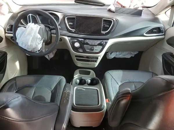 2C4RC1BG2NR140742 2022 CHRYSLER PACIFICA - Image 8